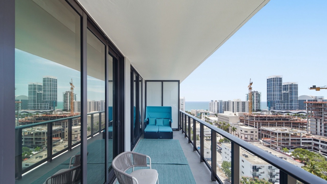 Photo of Patio Balcony in North Beach