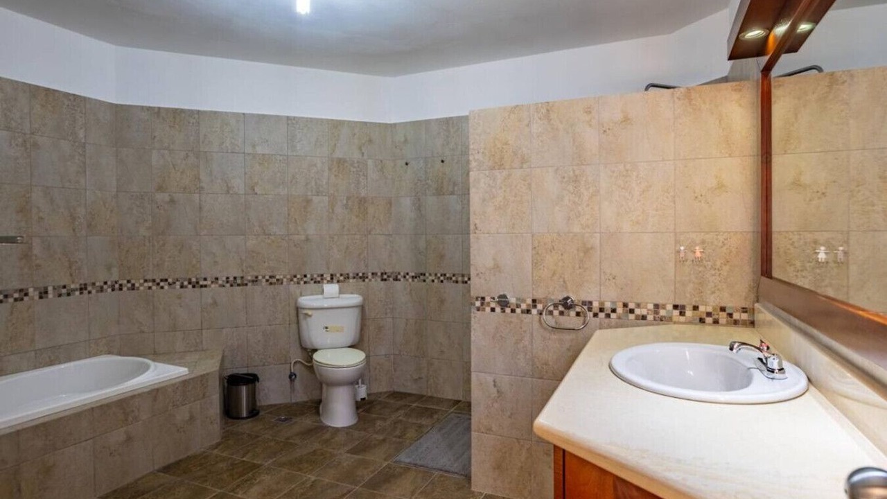 Photo of Bathroom in Urbanizacion Tavarez
