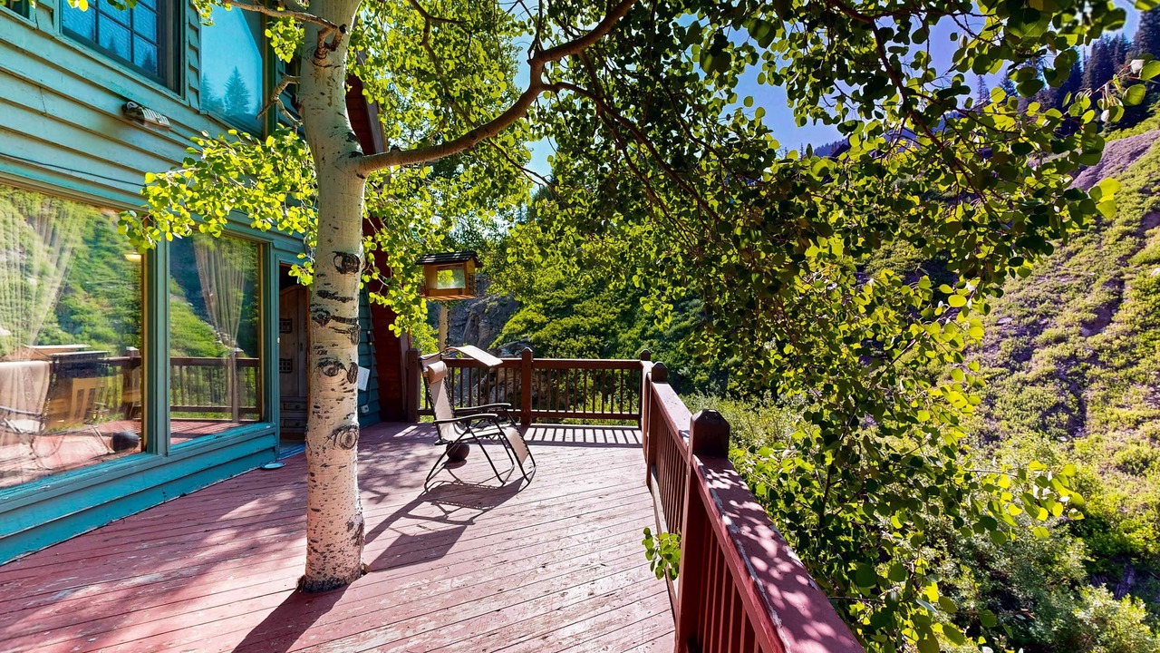 Photo of Patio Balcony in Salt Lake Mountain Resorts