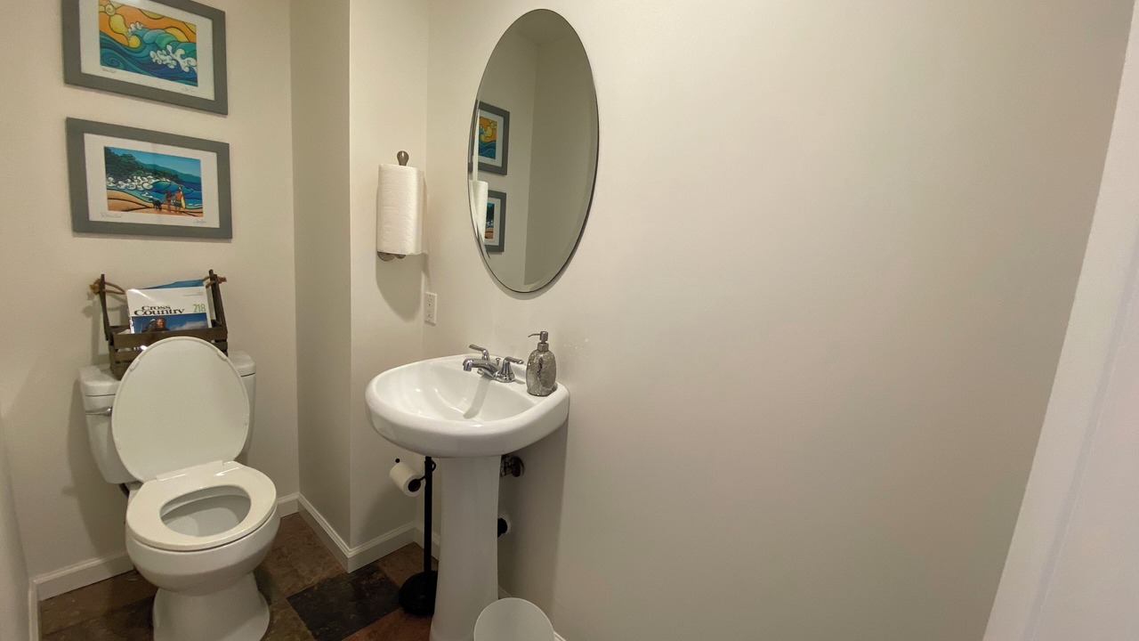 Photo of Bathroom in Manoa