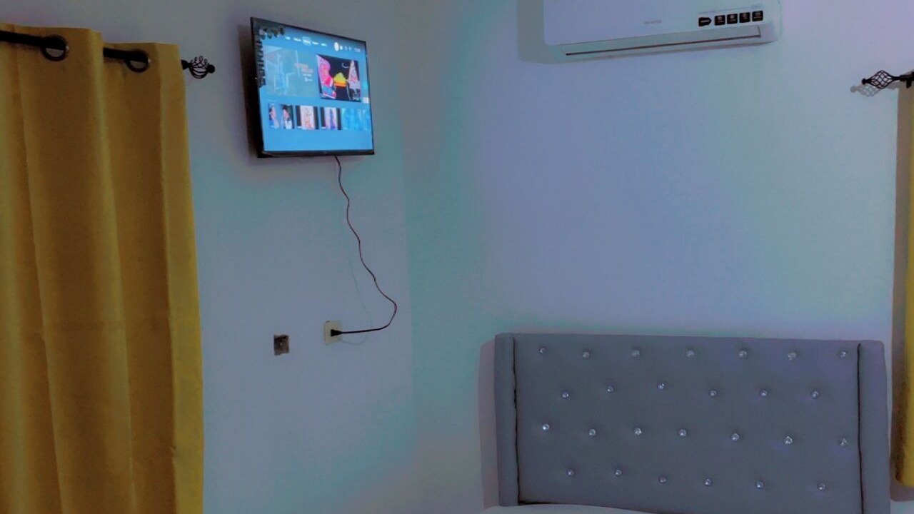 Photo of Bedroom in Veron
