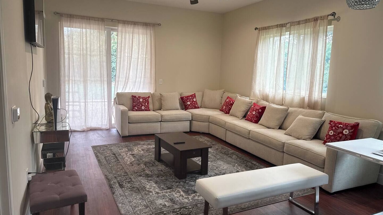 Photo of Livingroom in Pleasanton