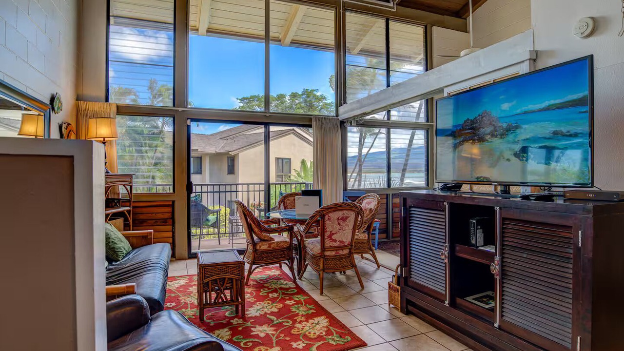 Photo of Livingroom in Maalaea