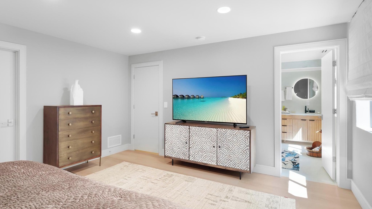 Photo of Bedroom in Sandy