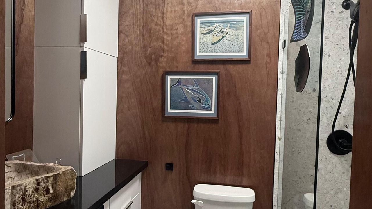 Photo of Bathroom in Hawaii Kai