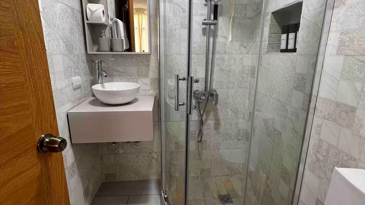 Photo of Bathroom in Costambar