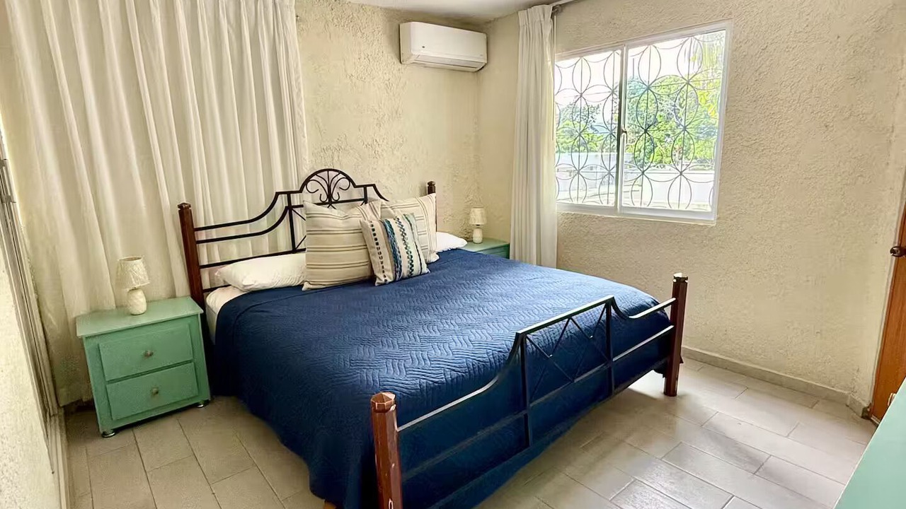 Photo of Bedroom in Costambar