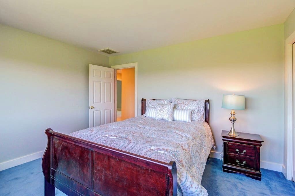 Photo of Bedroom in Brownsville