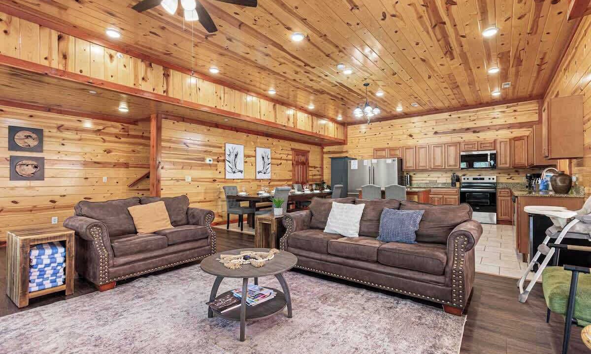 Photo of Bedroom in Gatlinburg - Pigeon Forge