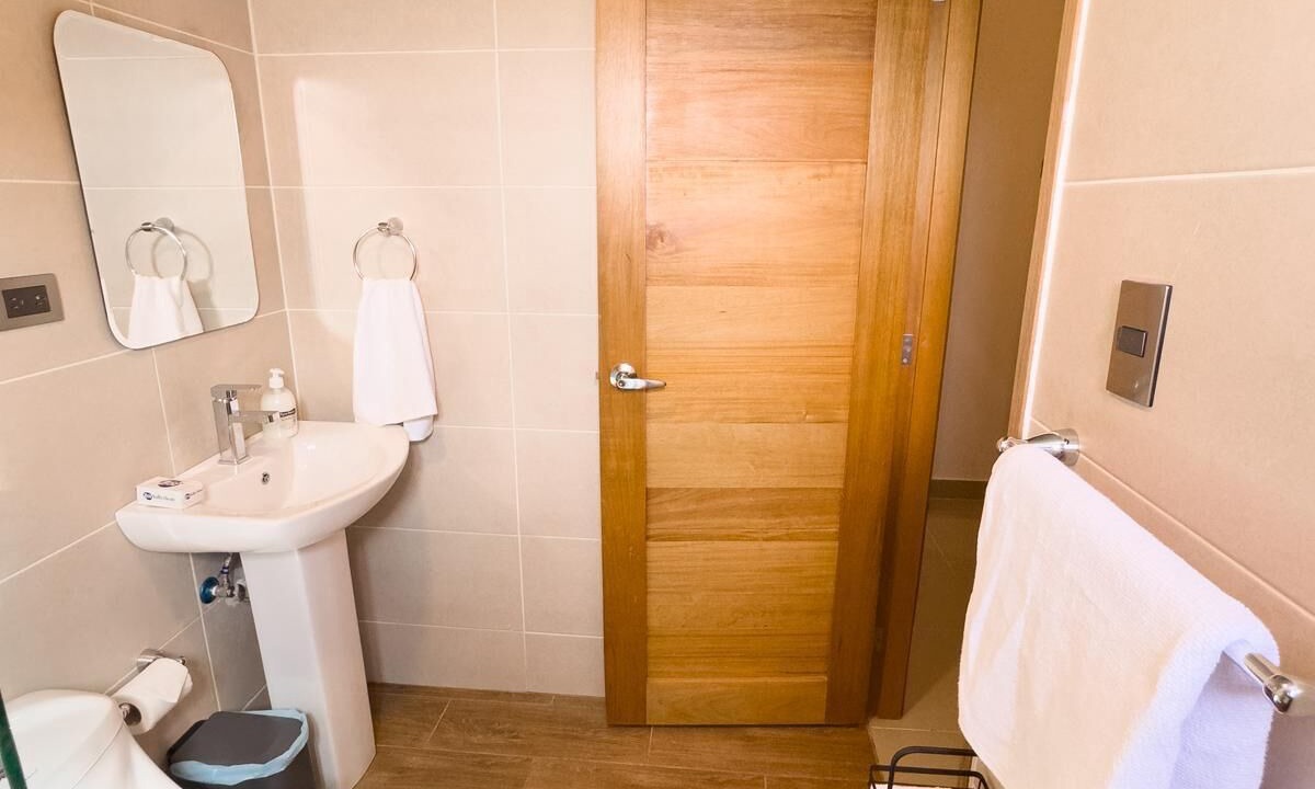 Photo of Bathroom in Altos de Arroyo Hondo