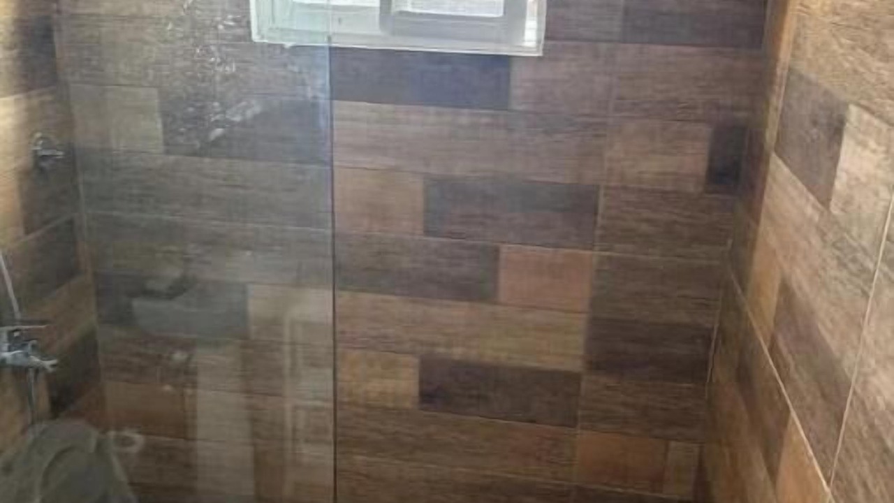 Photo of Bathroom in Evaristo Morales