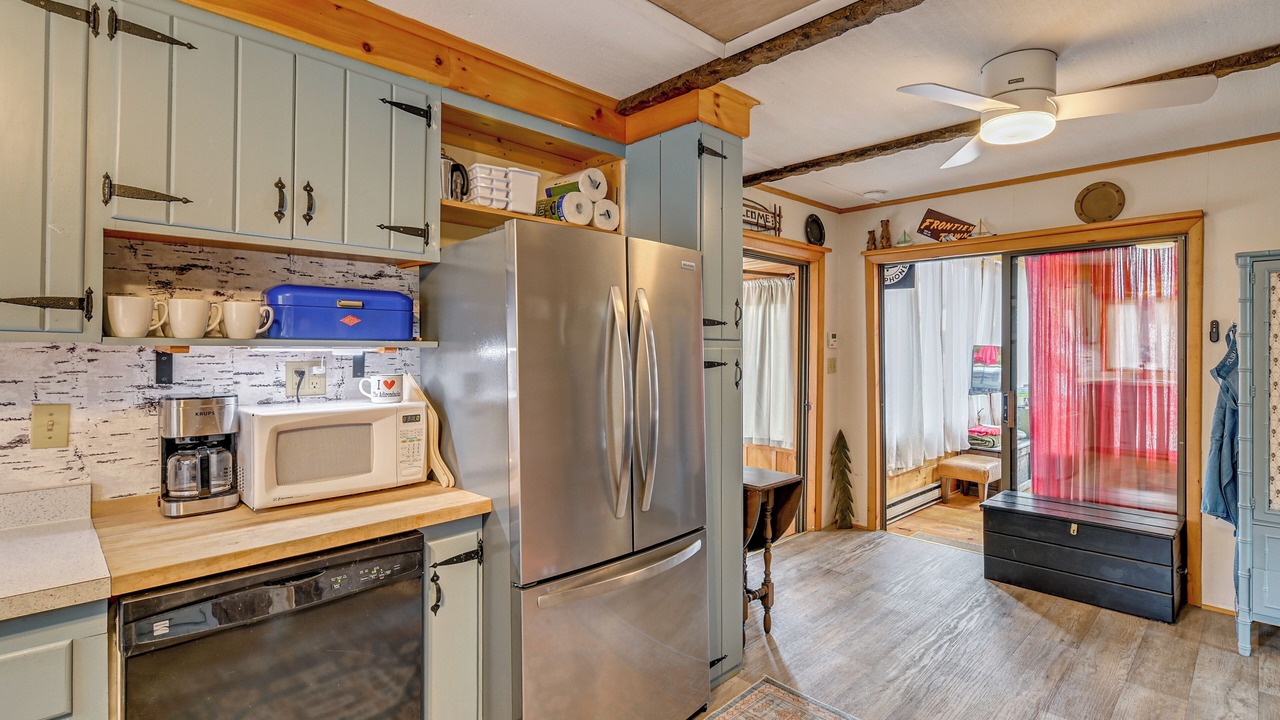 Photo of Kitchen in Schroon Lake