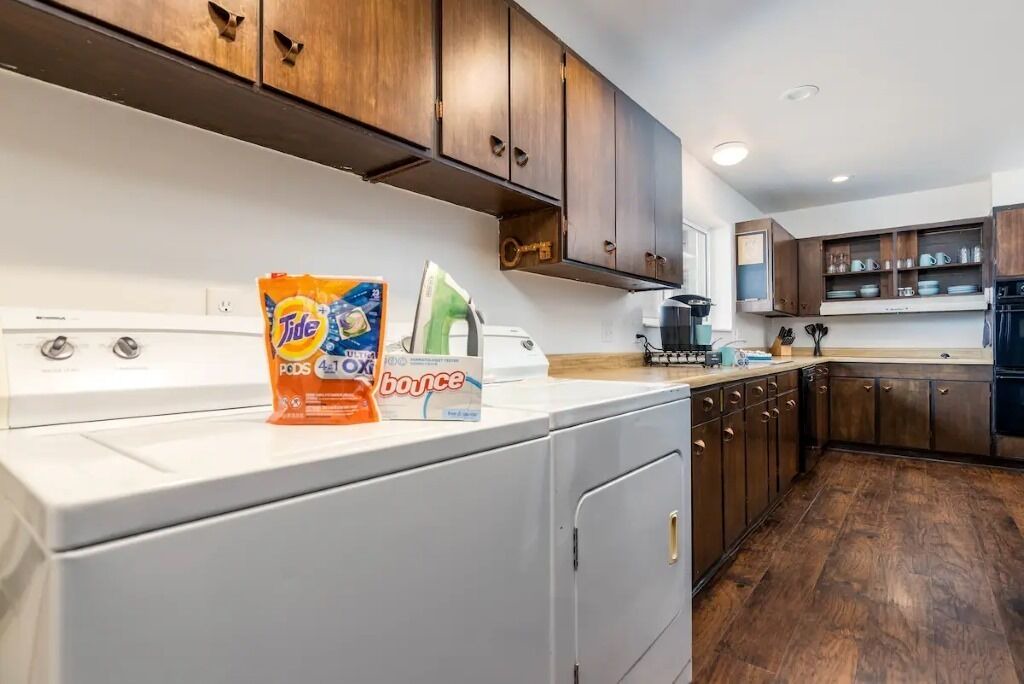 Photo of Kitchen in Sandy