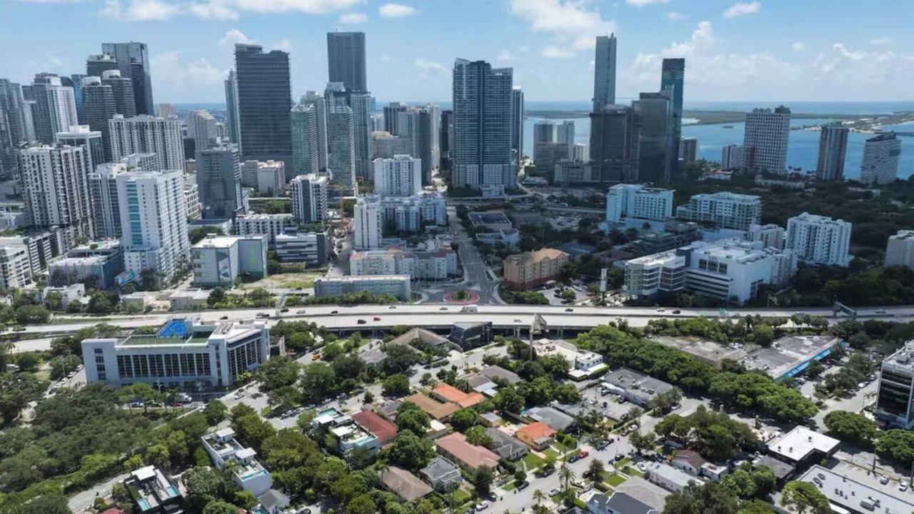 Photo of Outdoor in The Roads