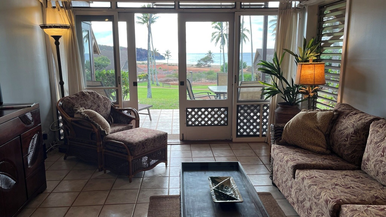 Photo of Livingroom in Maunaloa