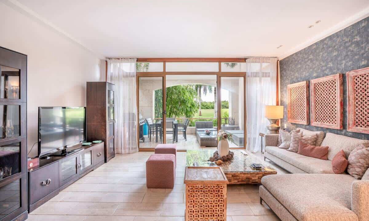 Photo of Bedroom in Los Altos