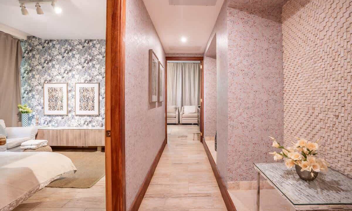 Photo of Bedroom in Los Altos