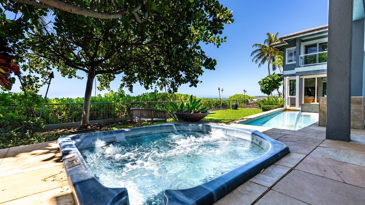 Photo of Outdoor in Kuliouou - Kalani Iki