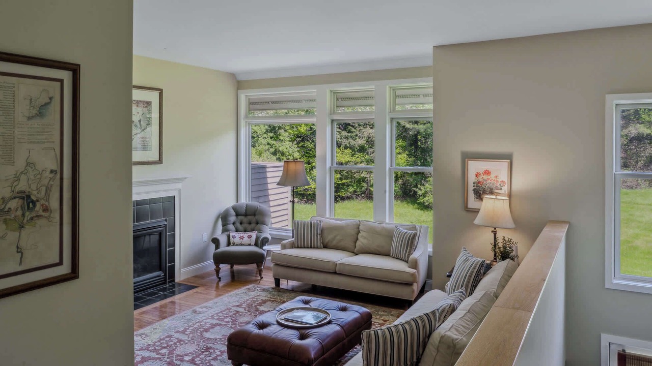 Photo of Livingroom in West Hartford