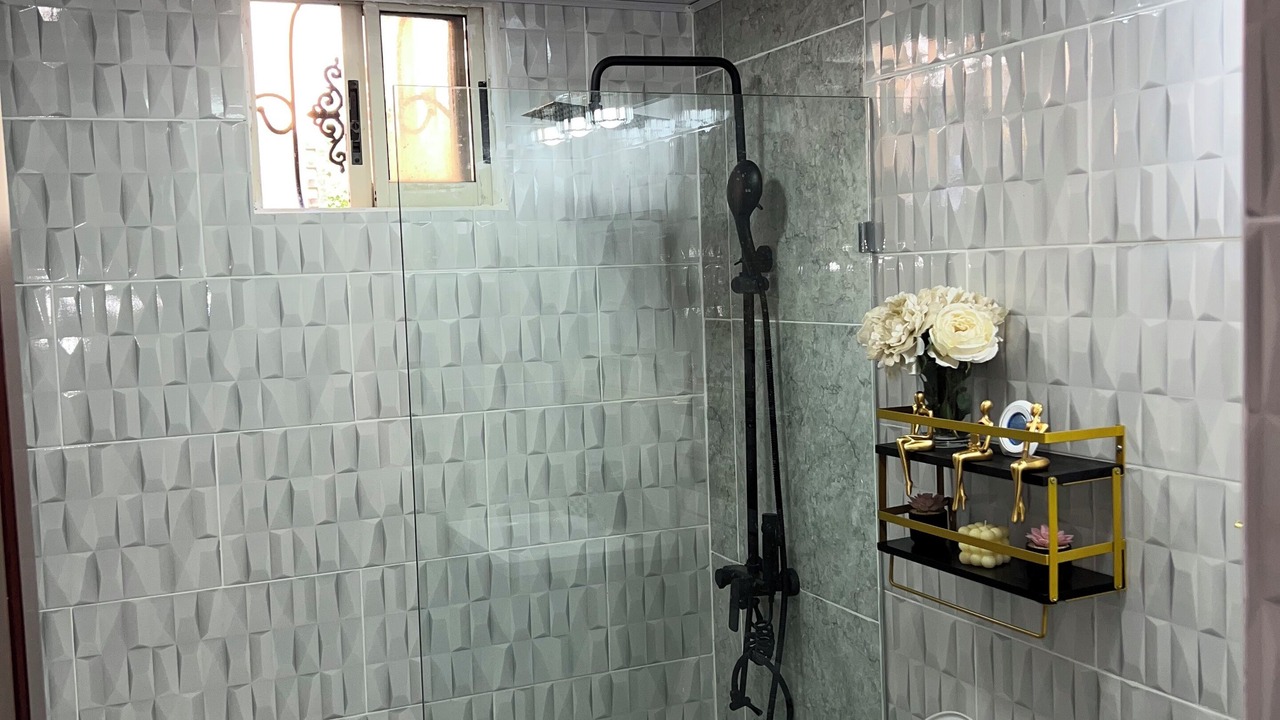 Photo of Bathroom in Llanos de Gurabo I