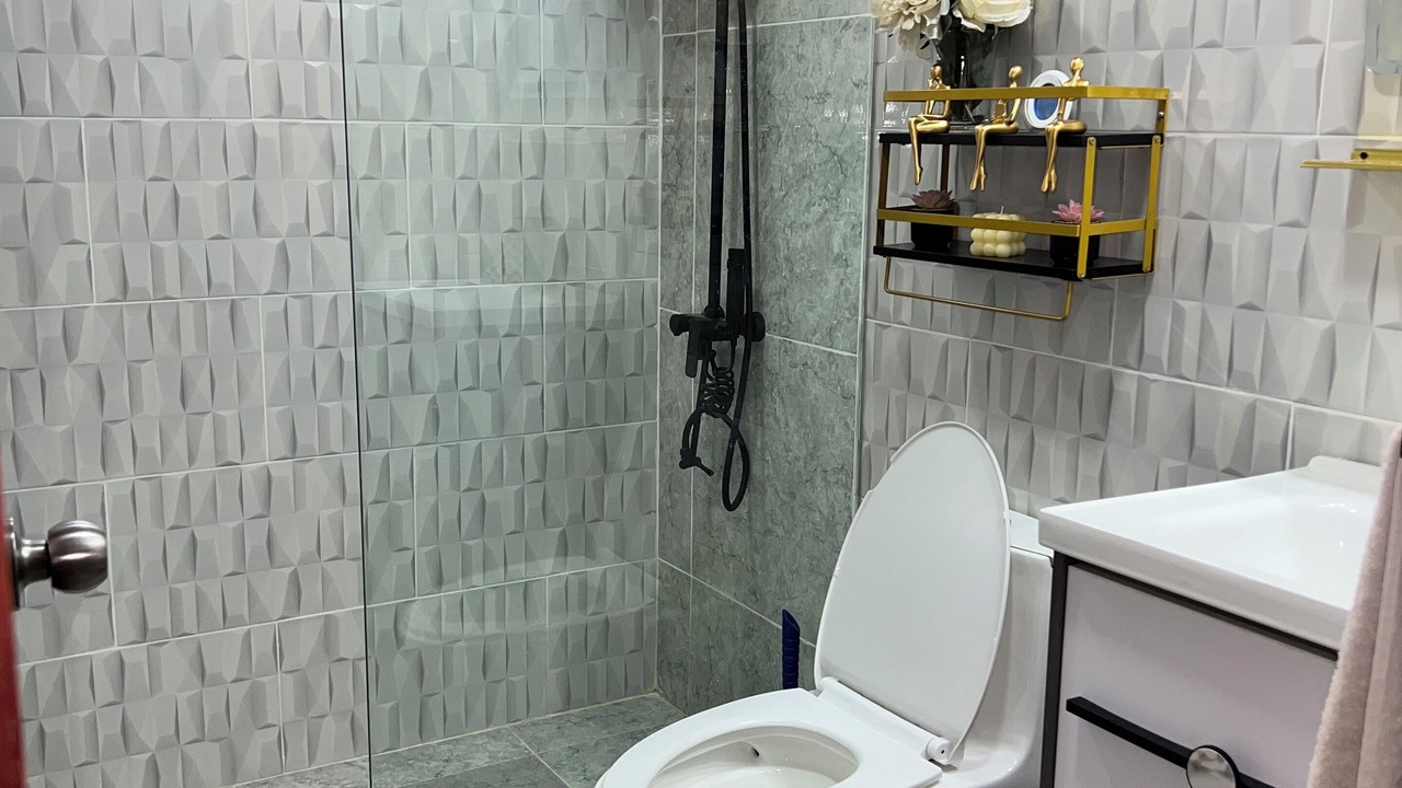 Photo of Bathroom in Llanos de Gurabo I