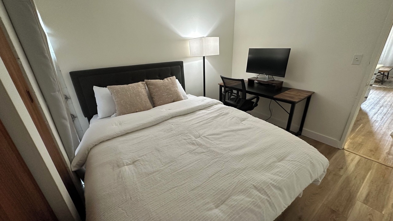 Photo of Bedroom in Foster Village