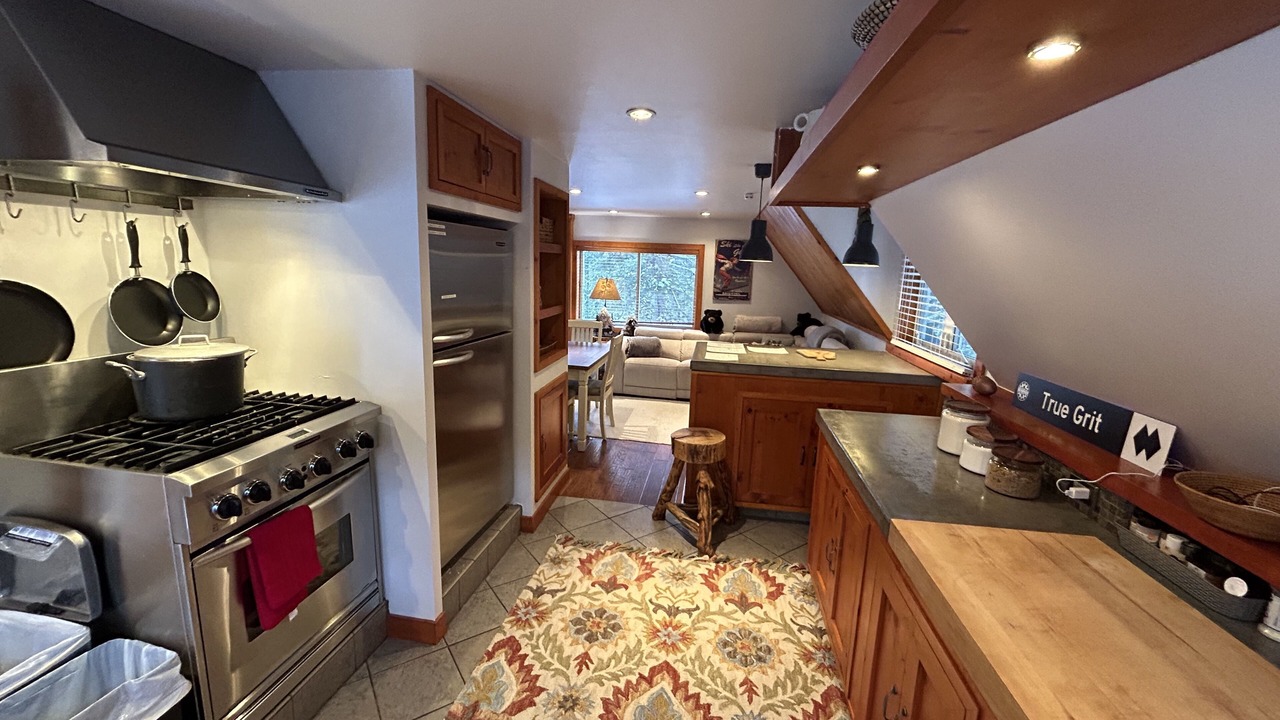 Photo of Kitchen in Salt Lake Mountain Resorts