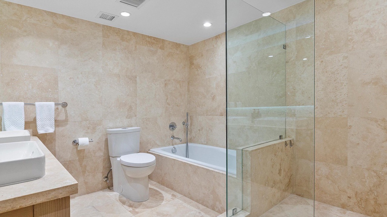 Photo of Bathroom in City Center