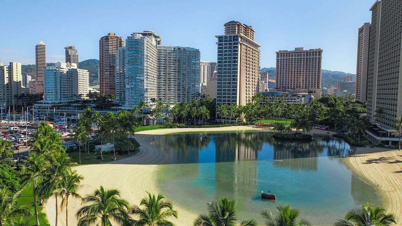 Photo of Others in Waikiki