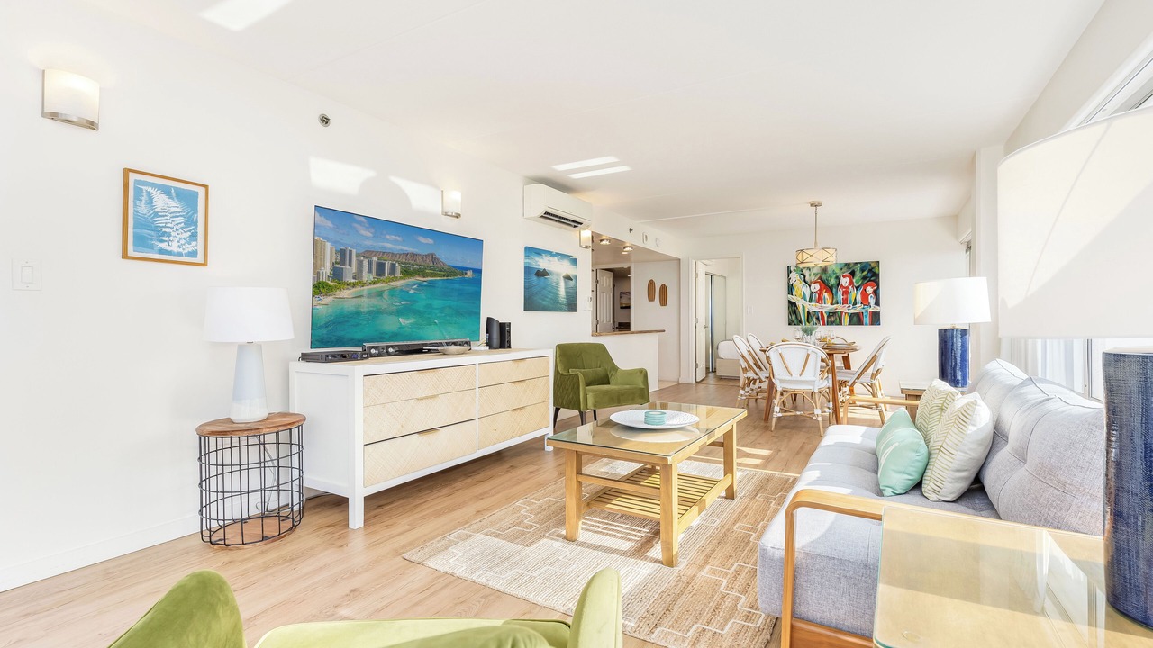 Photo of Bedroom in Waikiki