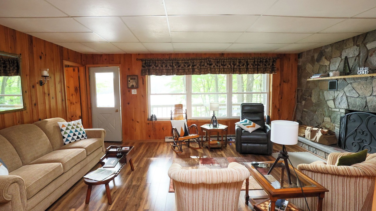 Photo of Bedroom in Hadley