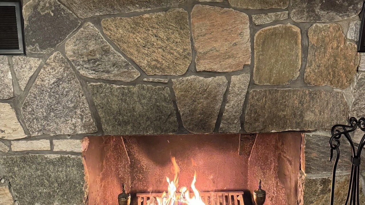 Photo of Livingroom in Hadley