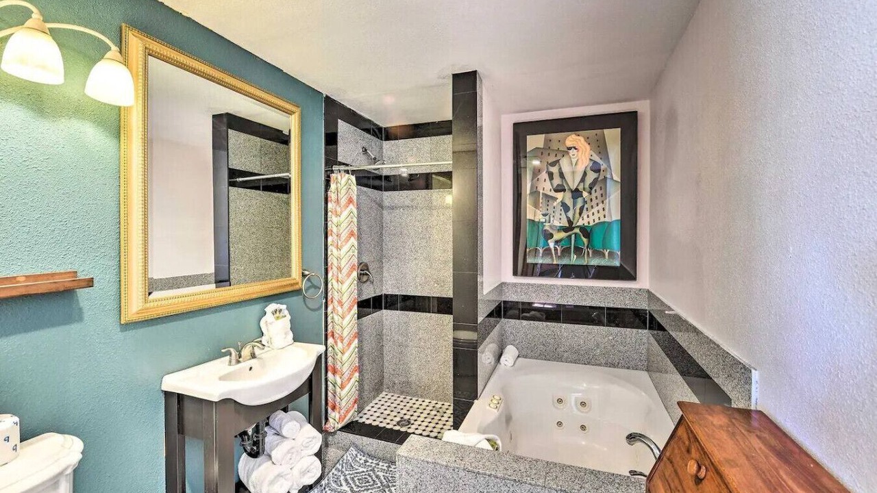 Photo of Bathroom in Glen Heather Estates