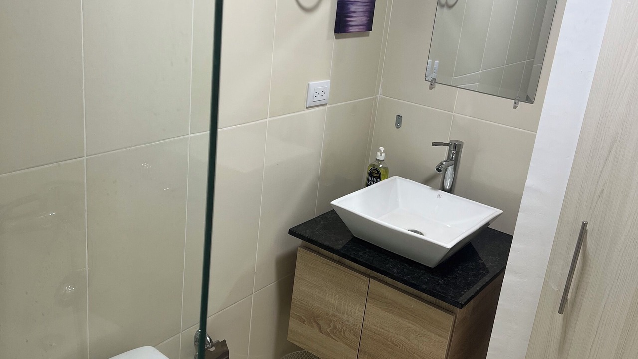 Photo of Bathroom in Veron