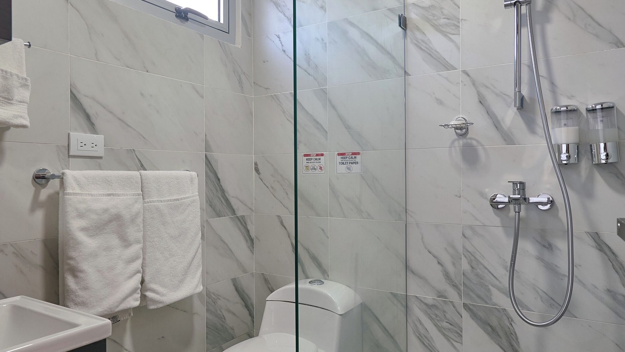 Photo of Bathroom in Serralles