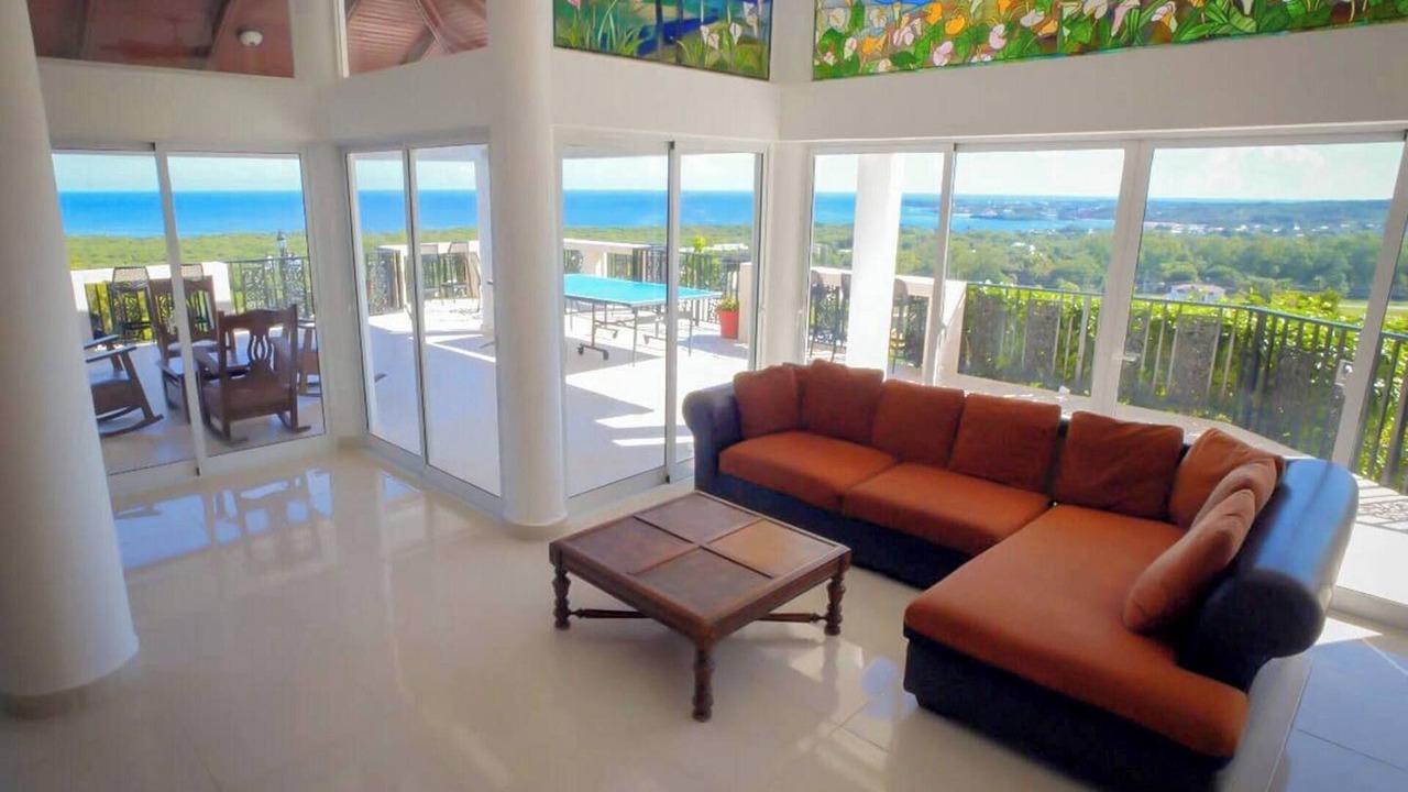 Photo of Livingroom in Terramar Estates