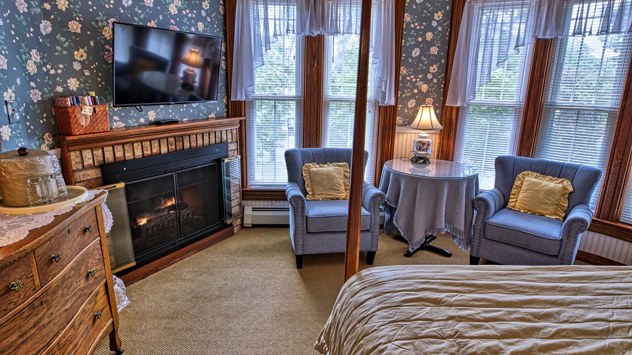 Photo of Bedroom in Lake Luzerne-Hadley