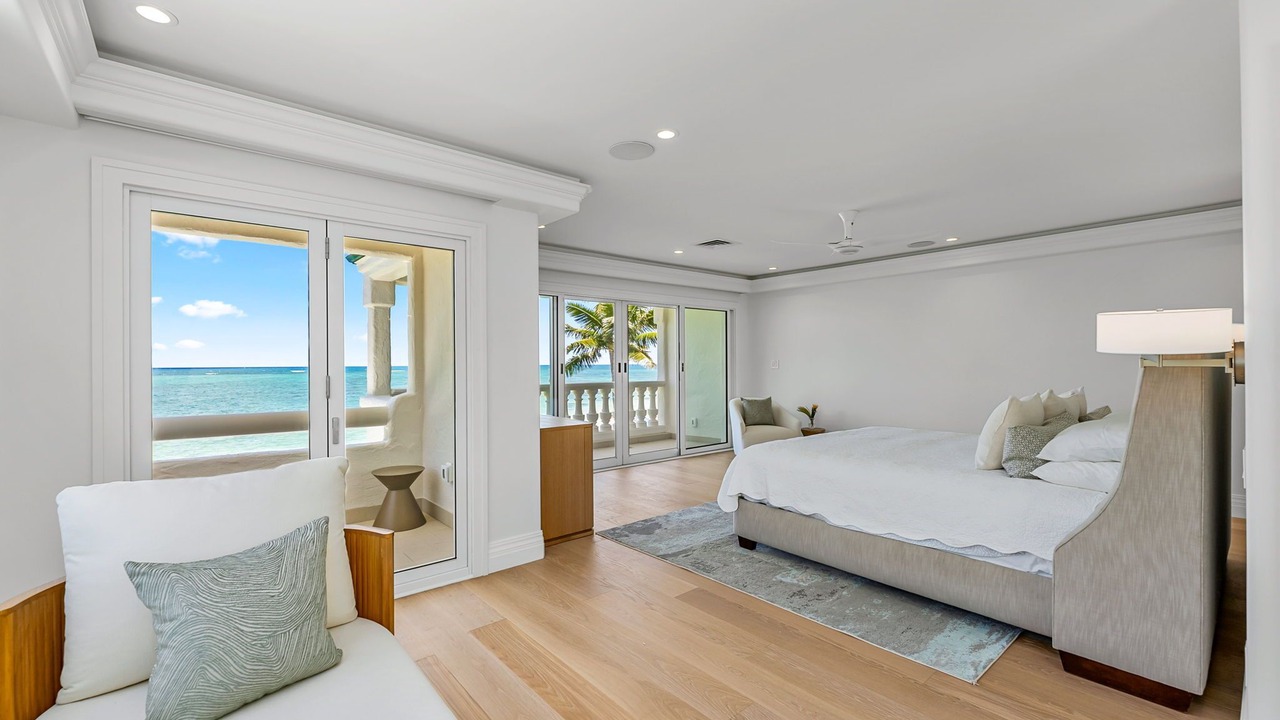 Photo of Others in Lanikai
