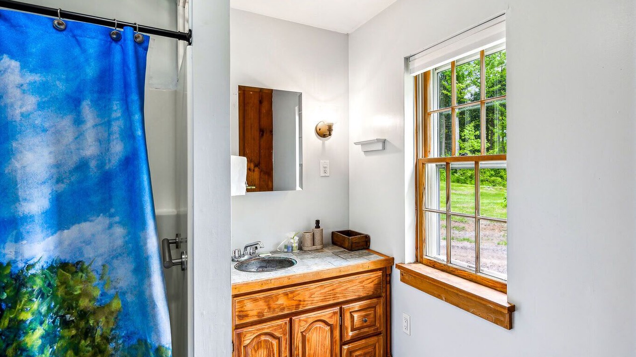 Photo of Bathroom in Brownsville