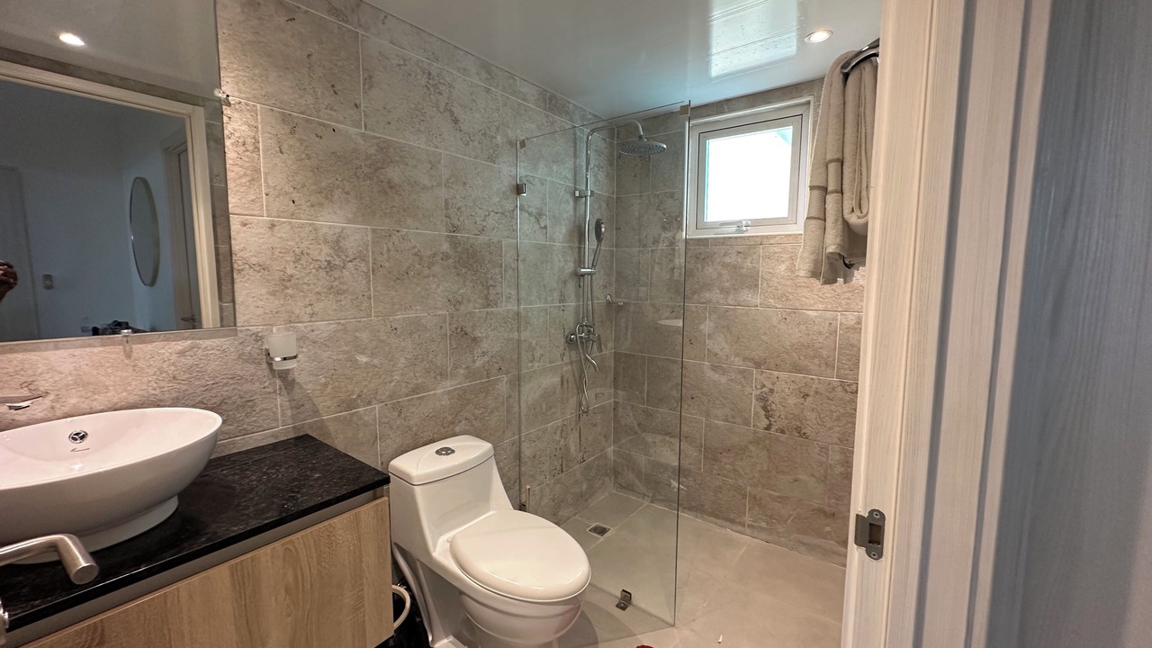 Photo of Bathroom in Veron
