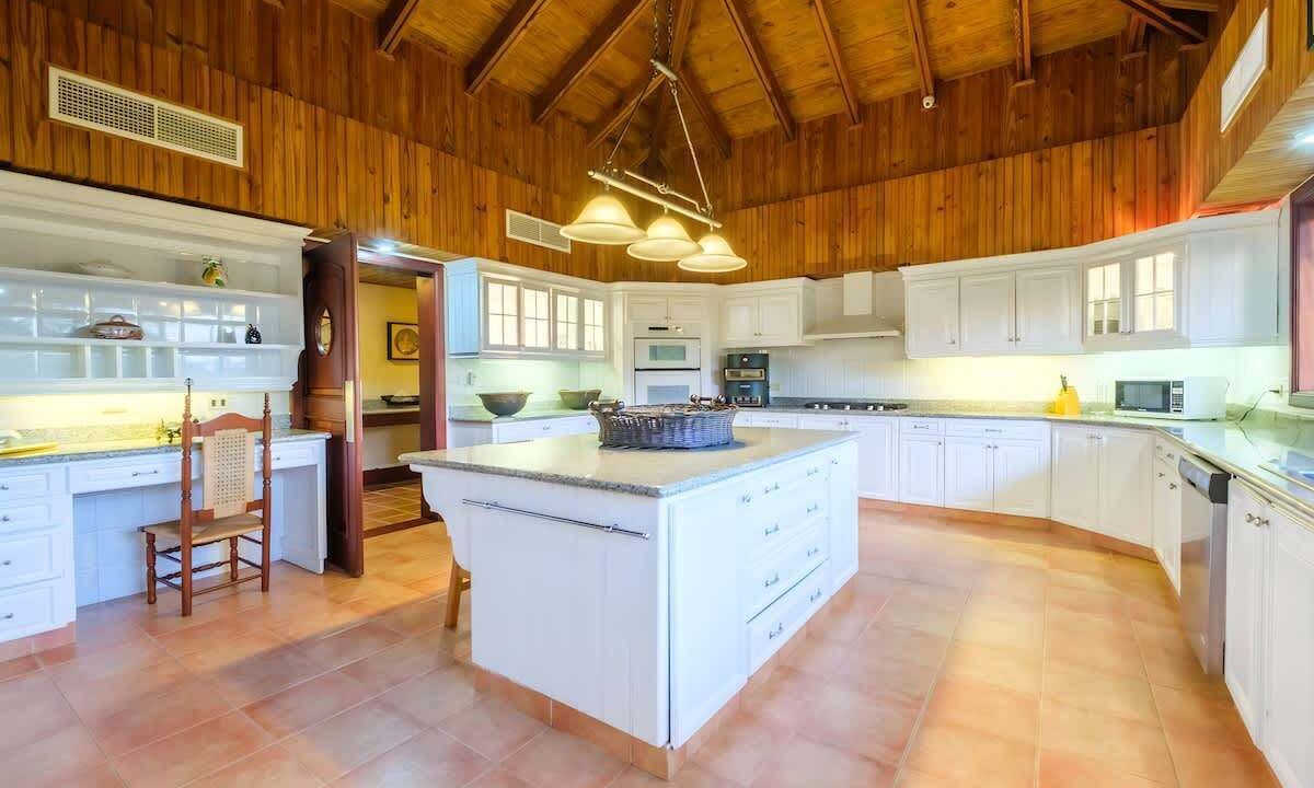 Photo of Kitchen in Las Lomas