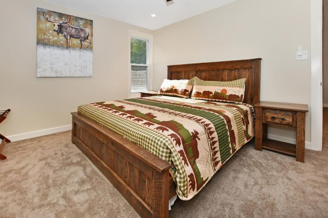 Photo of Bedroom in Lake Luzerne-Hadley