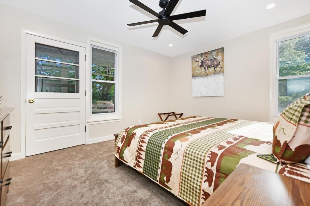 Photo of Bedroom in Lake Luzerne-Hadley