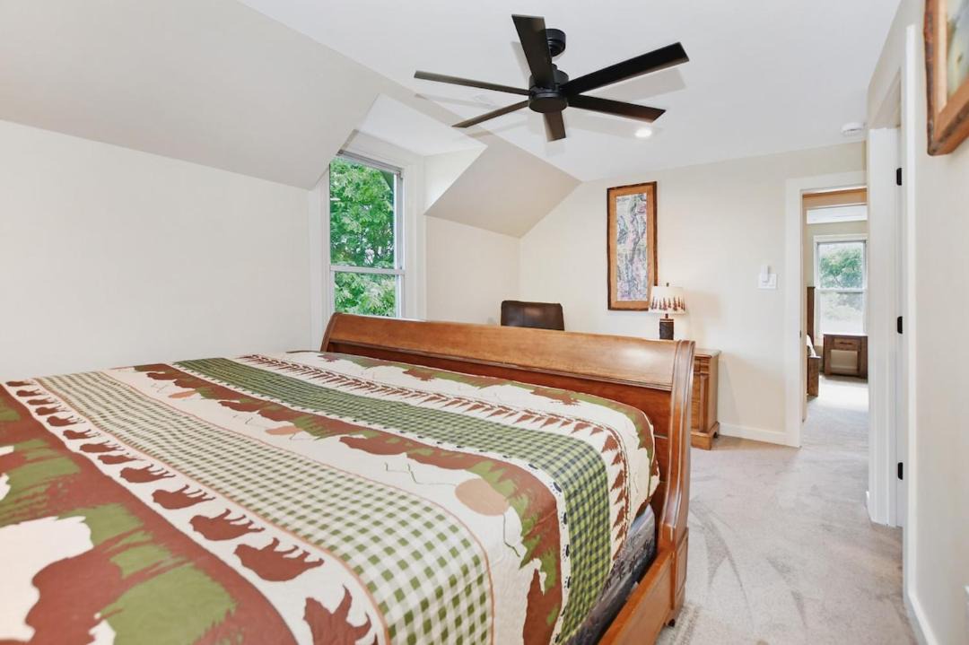 Photo of Bedroom in Lake Luzerne-Hadley