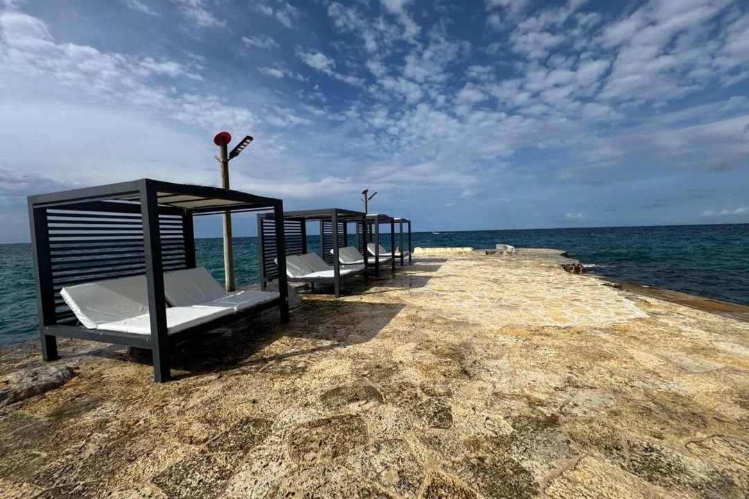 Photo of Others in Dominicus