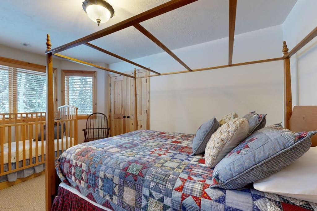 Photo of Bedroom in Salt Lake Mountain Resorts