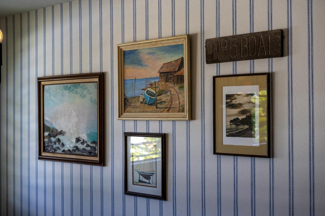 Photo of Others in Captain Cook