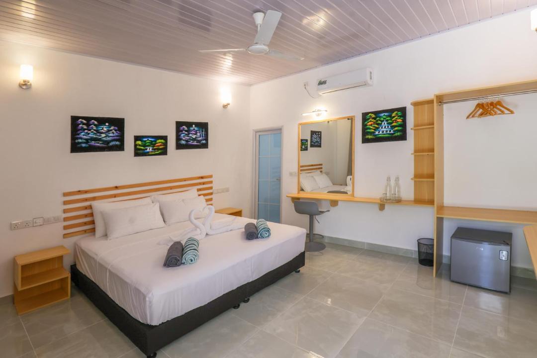 Photo of Bedroom in Thoddoo