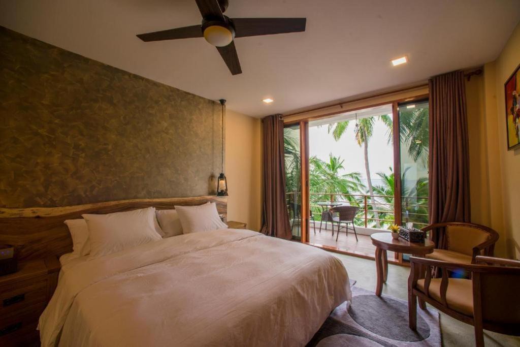 Photo of Bedroom in Dharavandhoo