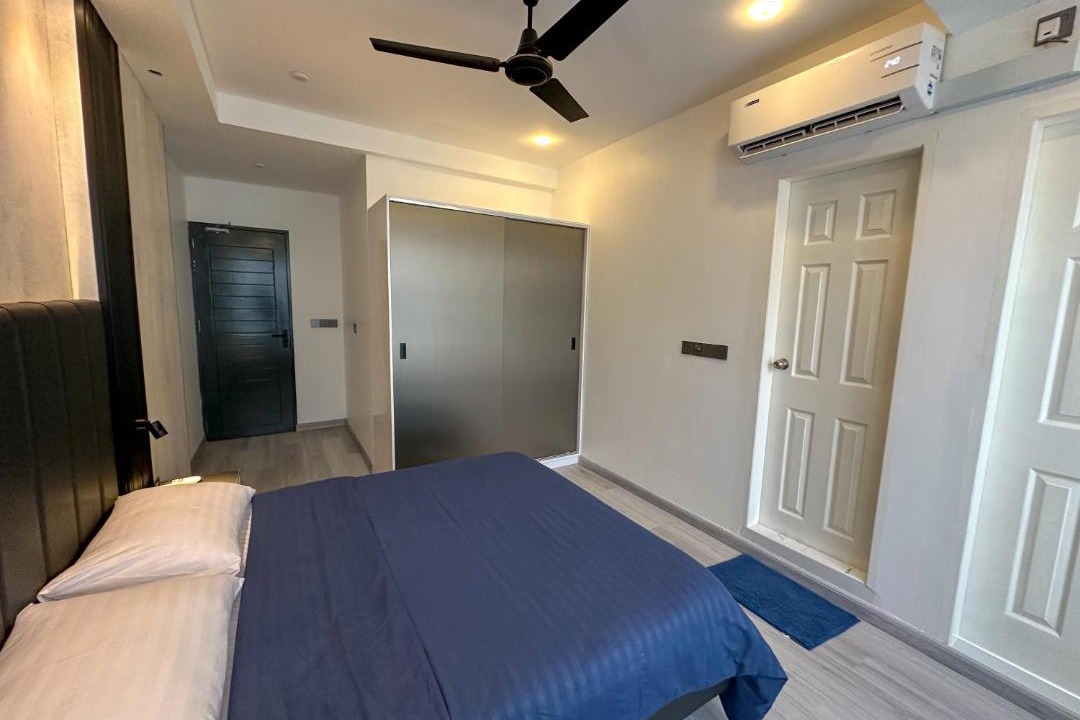 Photo of Bedroom in Male